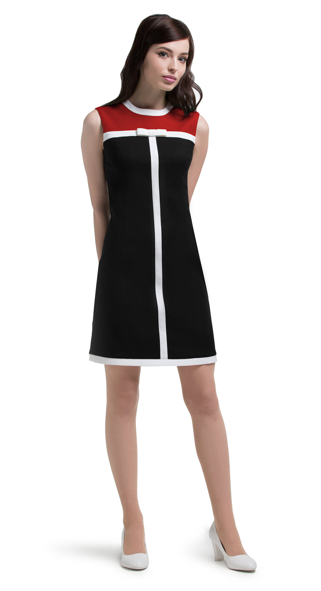This slightly a-line Italian cotton dress has casual elegance and makes a confident cool immediate impression. The vintage aesthetic allows for the front top panel to work in a variety of colours complementing the dress whether opting for original black, contrasting red and black or contrasting green and black. Choose the bespoke option if you prefer sleeves or different colours.