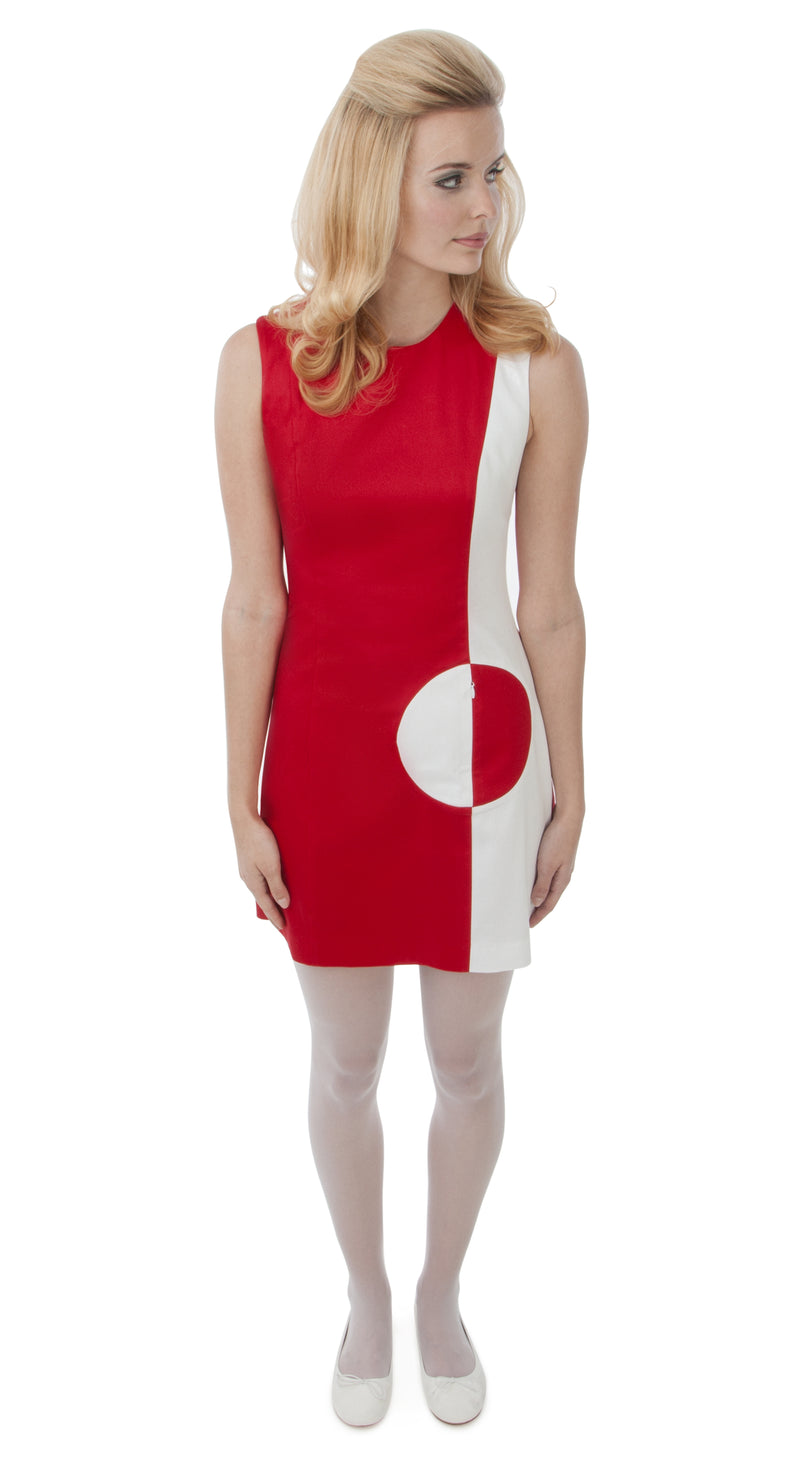 RED/WHITE CIRCLE POCKET DRESS
